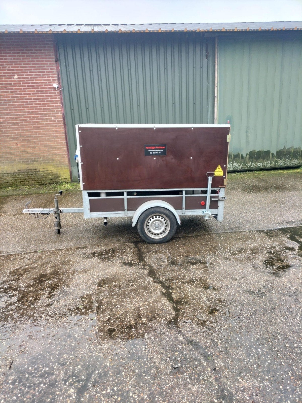 Aanhangwagen met aggregaat 7,5 kva., Ophalen, Gebruikt, Dieselolie