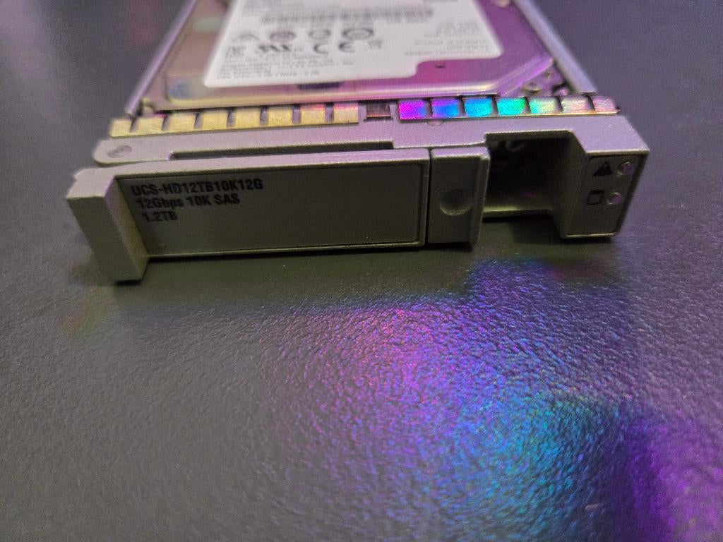 Cisco 1.2TB SAS HDD's, Intern, Gebruikt, SAS, -