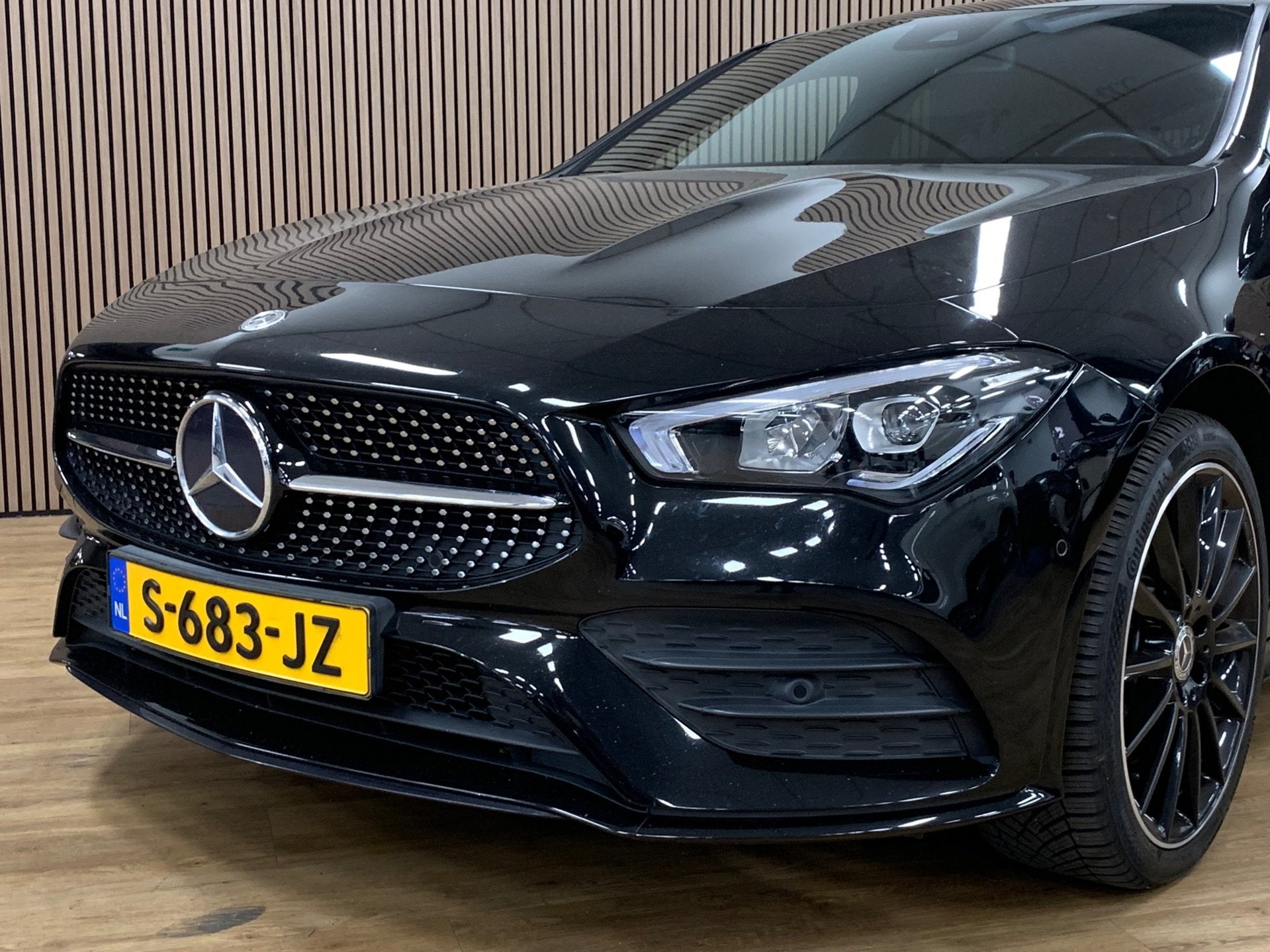 Mercedes-Benz CLA-klasse Shooting Brake 250 e AMG Line|Camer, Auto's, CLA, Gebruikt, 4 cilinders, Zwart