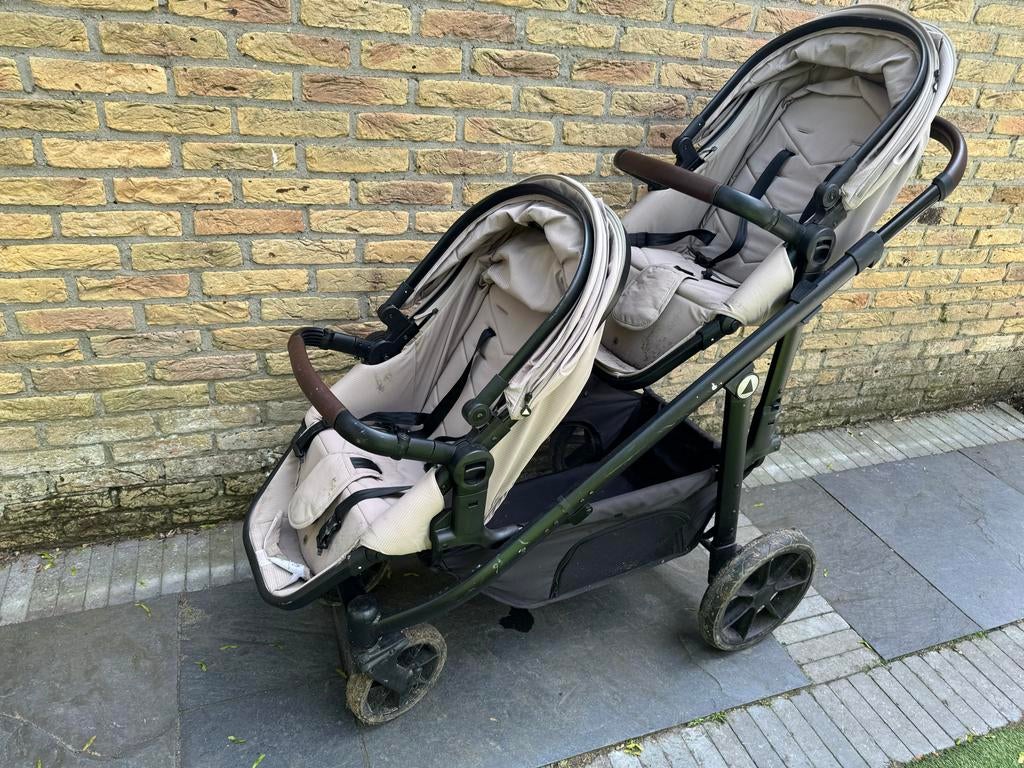 Topmark Dubbele Kinderwagen, Ophalen, Gebruikt