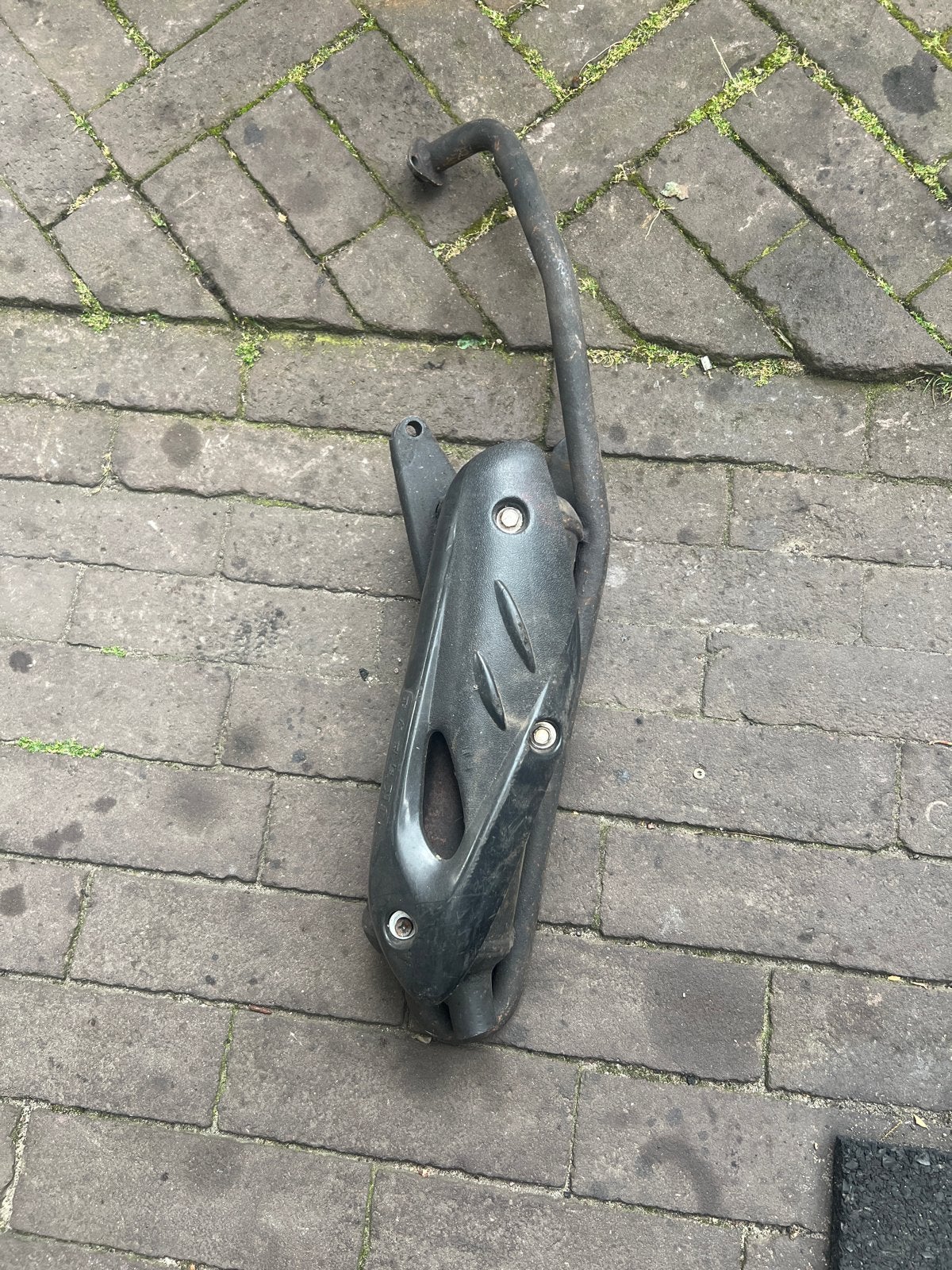 SYM MiO Uitlaat voor scooter of brommer, Ophalen of Verzenden, Gebruikt, Uitlaat, Overige merken