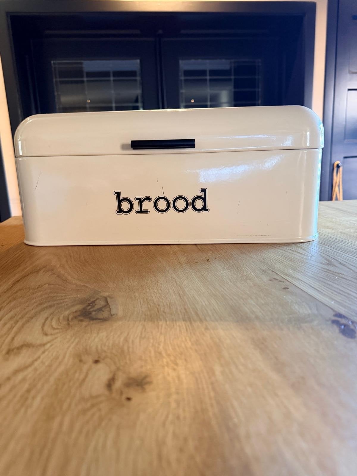 Crèmekleurige broodtrommel met 'brood' opdruk, Beige, Gebruikt, Ophalen of Verzenden, Metaal