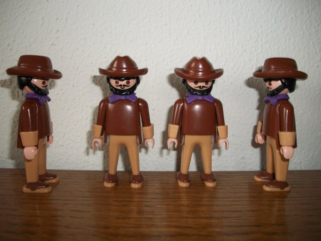 Figuur (man) voor het (nostalgisch) poppenhuis / Rosa serie, Ophalen of Verzenden, Nieuw, Complete set, Figuren