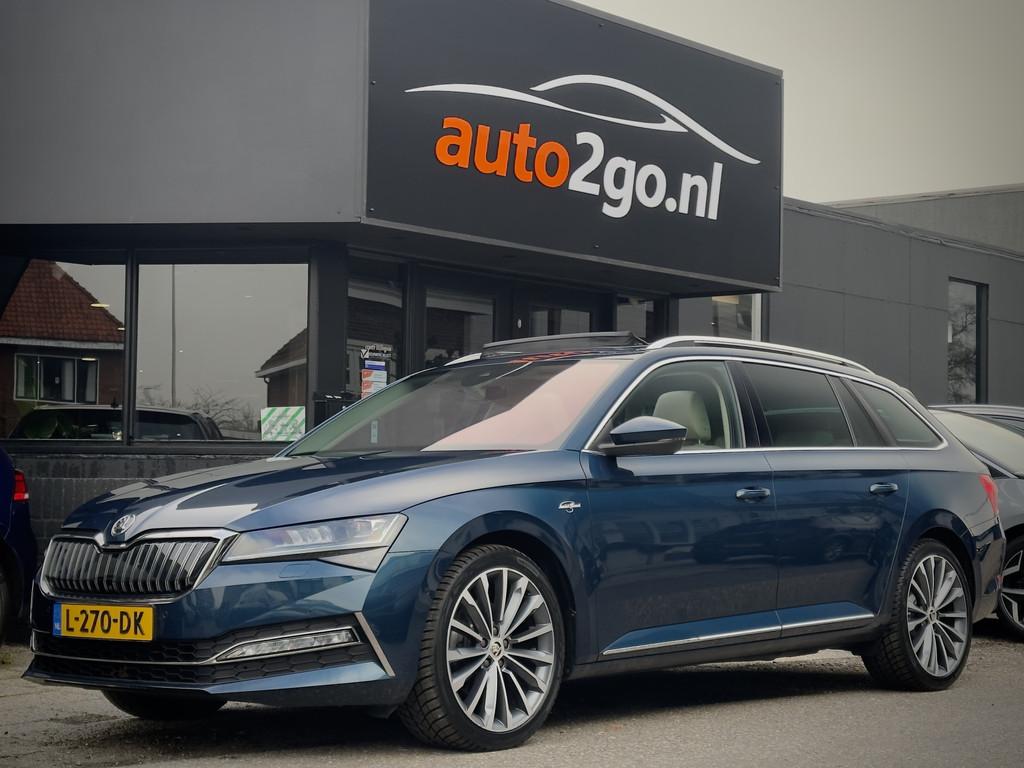 Skoda Superb Combi 1.4 TSI iV AUT6 LAURIN & KLEMENT SPORTLIN, Auto's, Skoda, Gebruikt, Euro 6, 4 cilinders, Blauw