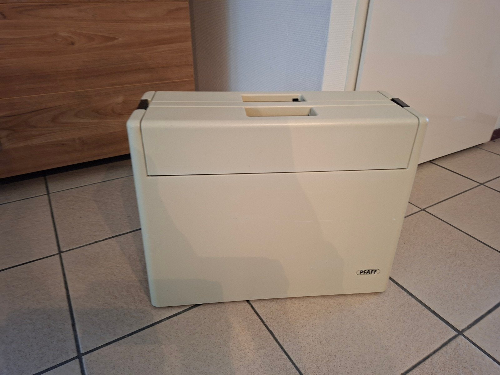 Pfaff Naaimachine 1197 - Recent onderhouden, Ophalen, Gebruikt, Naaimachine, Pfaff
