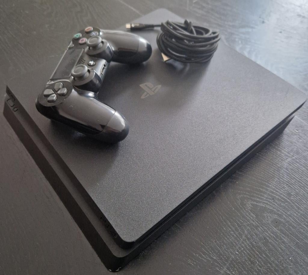 Playstation 4, Spelcomputers en Games, Spelcomputers | Sony PlayStation 4, Ophalen of Verzenden, Zo goed als nieuw, Met 1 controller