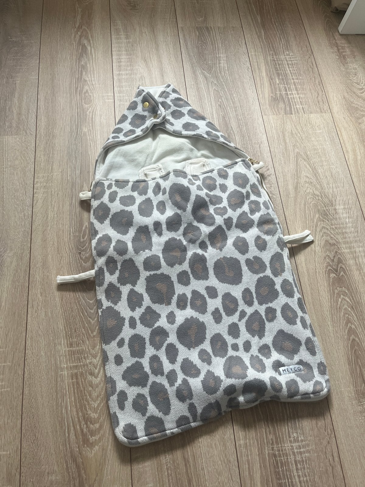 Meyco Leopard Print Voetenzak voor Maxi-Cosi, Ophalen of Verzenden, Zo goed als nieuw