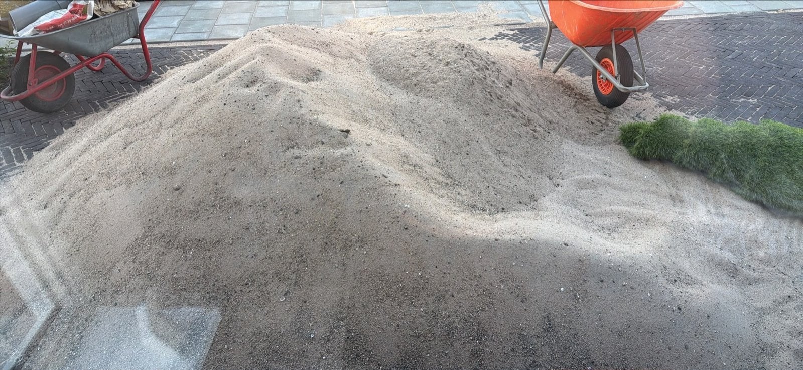 GELD TOE DRAINAGEZAND Ophoogzand/Straatzand 2,5 kuub, Ophalen, Gebruikt, Straatzand