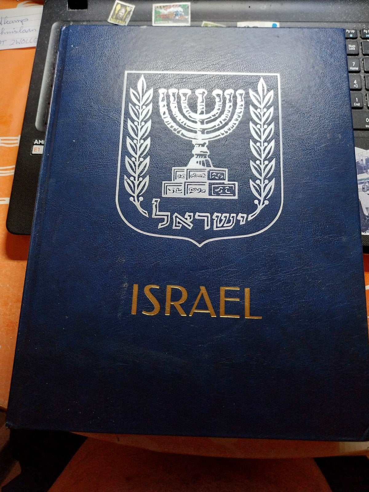 Insteekboek met postfrisse en gestempelde postzegels Israël, Verzenden, Buitenland