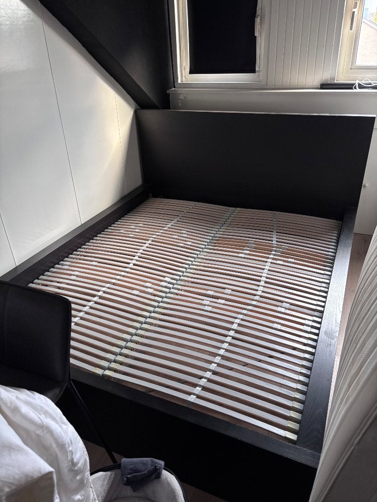Bed frame (160 cm) af te halen, evt incl matras, Ophalen, Gebruikt, Bruin, Tweepersoons