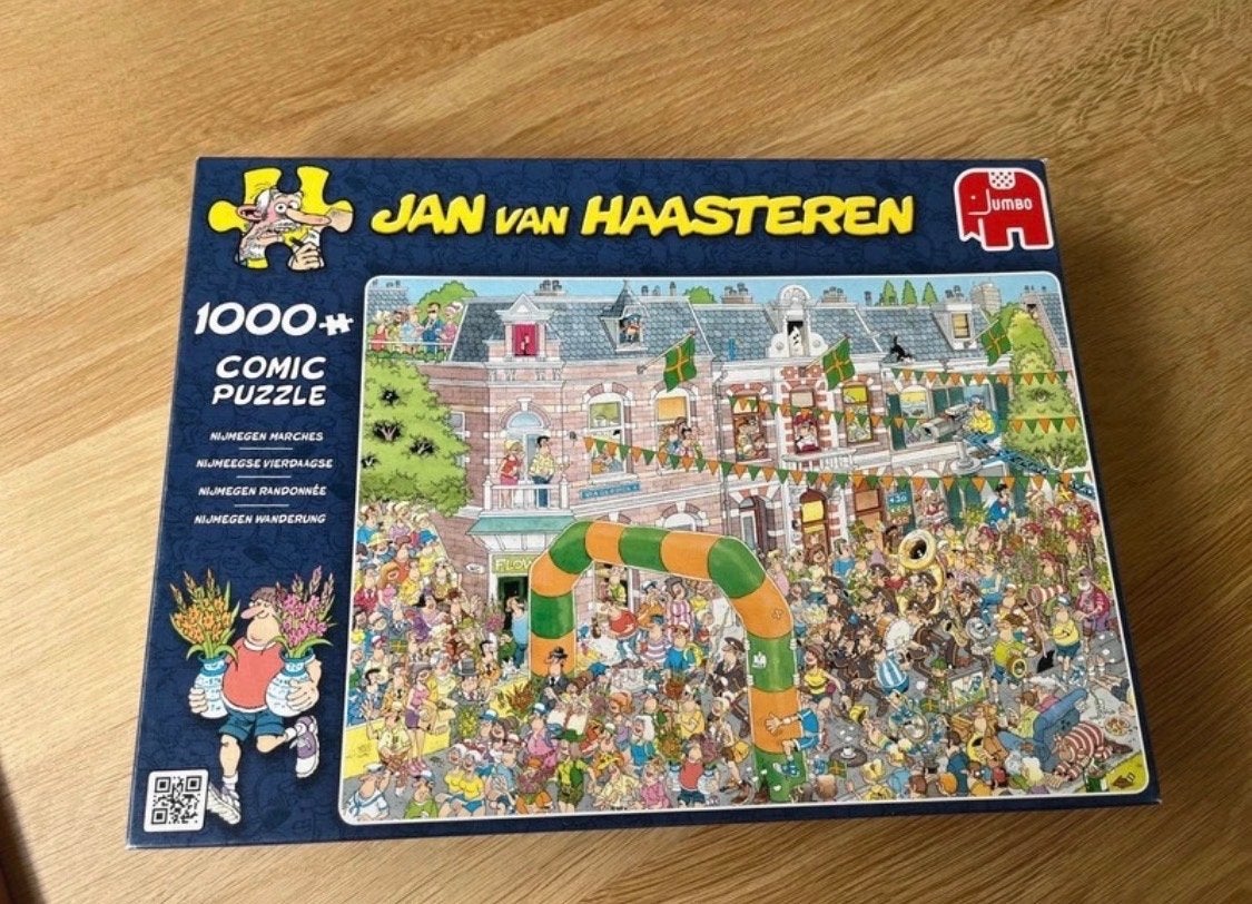 Jan van Haasteren Nijmeegse vierdaagse puzzel, Ophalen of Verzenden, 500 t/m 1500 stukjes, Zo goed als nieuw, Legpuzzel