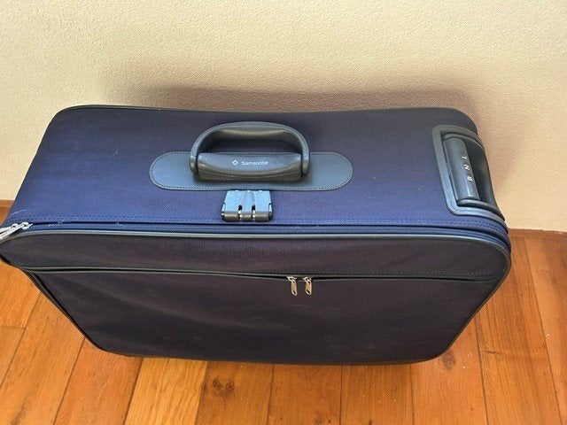 Samsonite navy blue koffer soft case IZGS 54-78-20cm, Slot, Ophalen of Verzenden, Zo goed als nieuw, 70 cm of meer