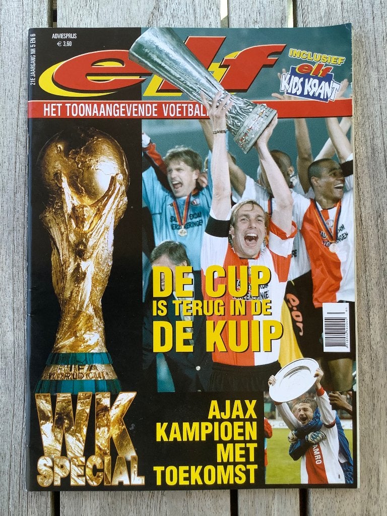 Elf Voetbal - WK2002 Special + Feyenoord winnaar UEFA Cup, Elf Voetbal, Ophalen of Verzenden, Zo goed als nieuw, Balsport