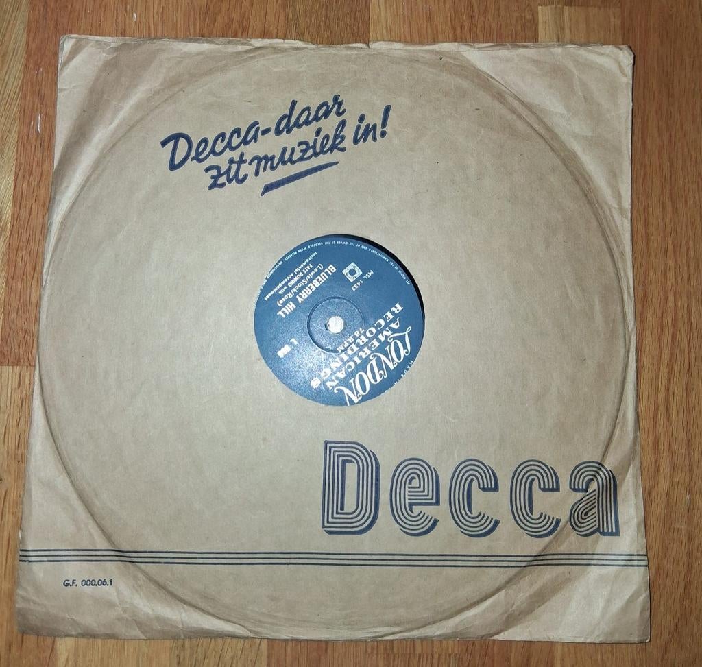 Fats Domino - Blueberry Hill / I Can't Go On SCHELLAK, Gebruikt, 10 inch, Ophalen of Verzenden, Voor 1960