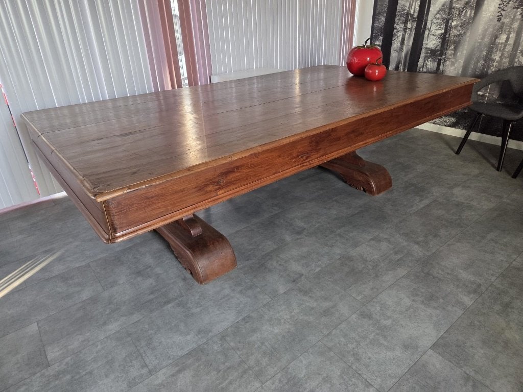 Kloostertafel (refectory table), Ophalen