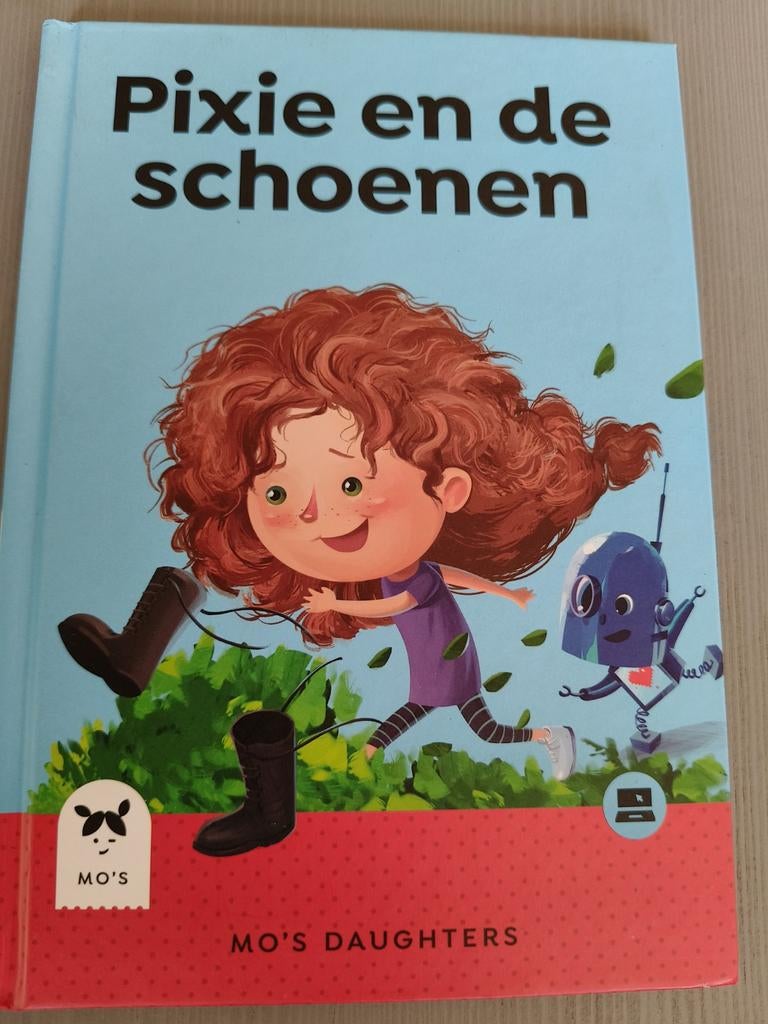 Pixie en de schoenen - Kinderboek, Boeken, Ophalen of Verzenden, Zo goed als nieuw, Mo's Daughters, Fictie algemeen