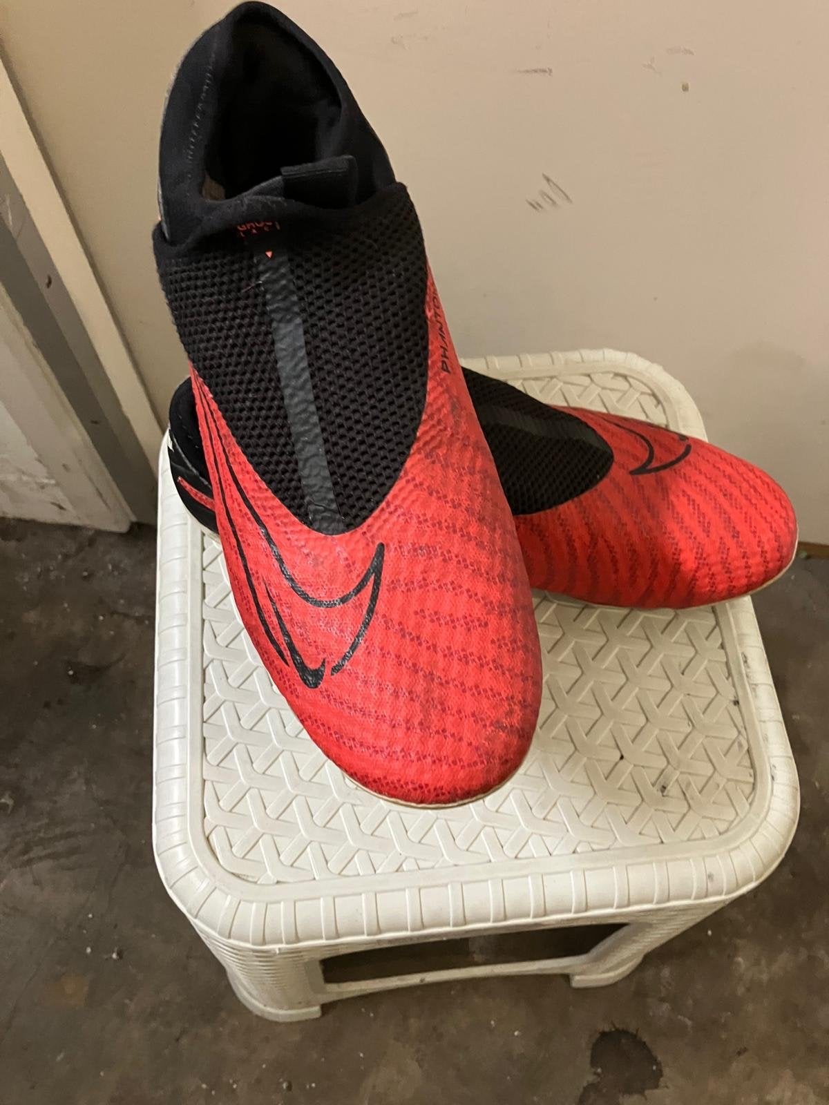Nike Phantom GX voetbalschoenen - Rood/Zwart - Maat 44, Ophalen of Verzenden, Gebruikt, Schoenen
