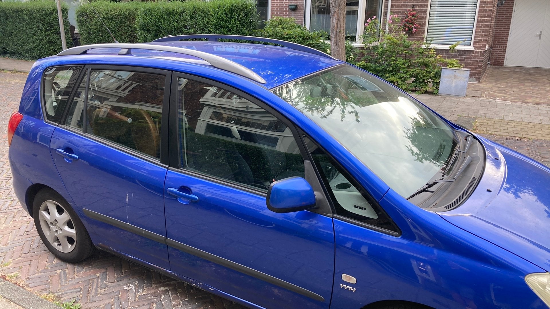 Te koop gevraagd: Dakdragers Toyota Corolla Verso 2001, Ophalen