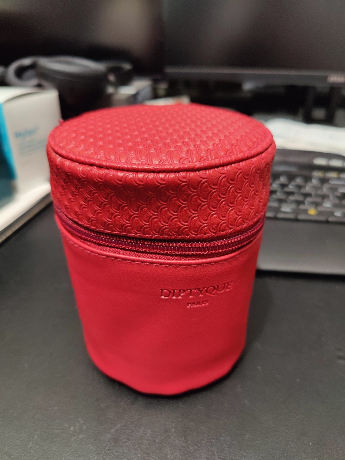 Qatar Airways Diptyque Business class amenity kit