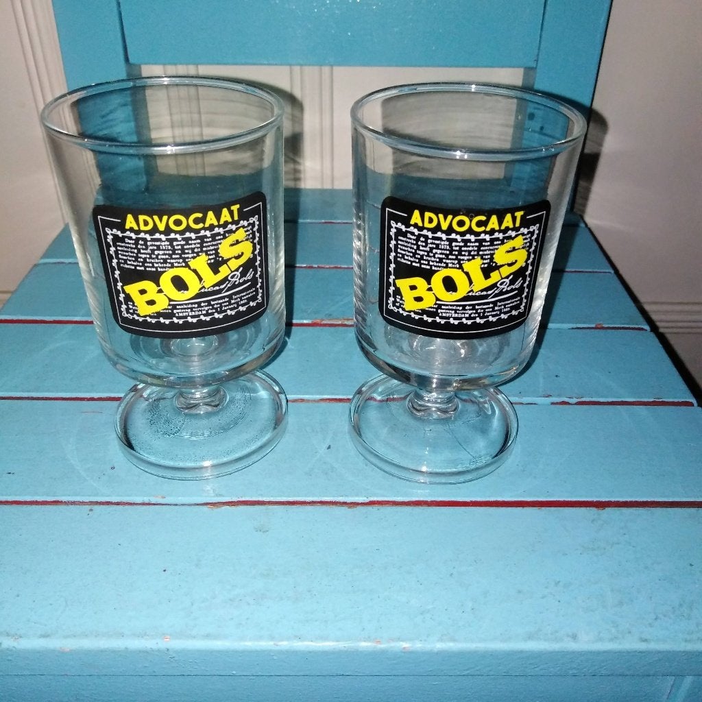 Bols advocaat glaasjes op voetje 2 stuks, Ophalen, Glas of Glazen, Gebruikt, Glas