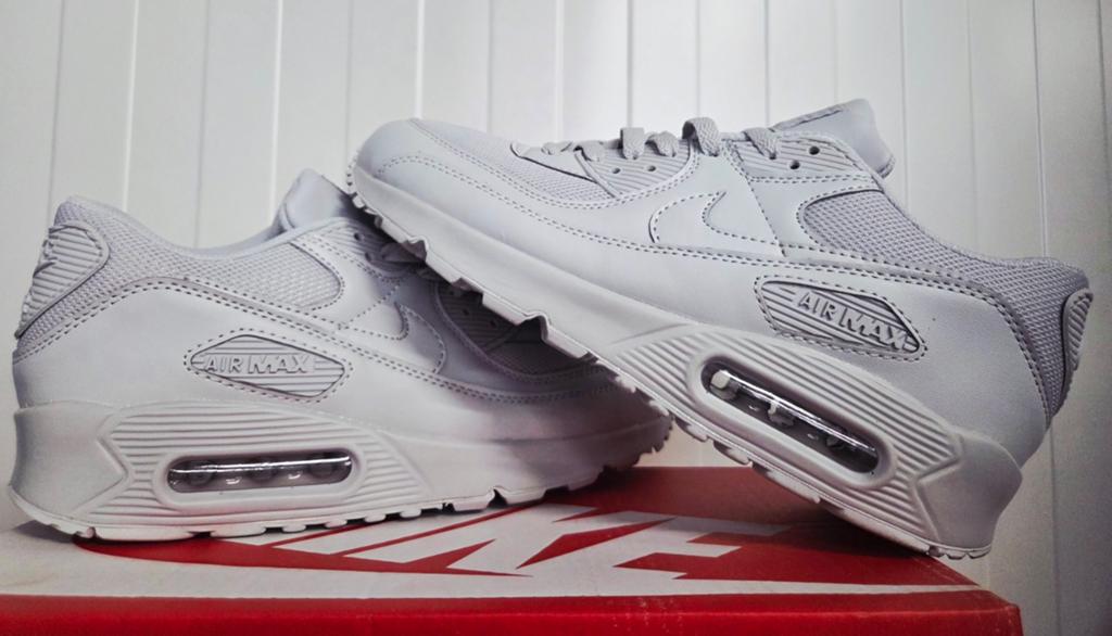 Nike air max 90 Wolf Grey Maten 40 41 42 43 44 45 46 47, Kleding | Heren, Schoenen, Ophalen of Verzenden, Nieuw, Overige kleuren