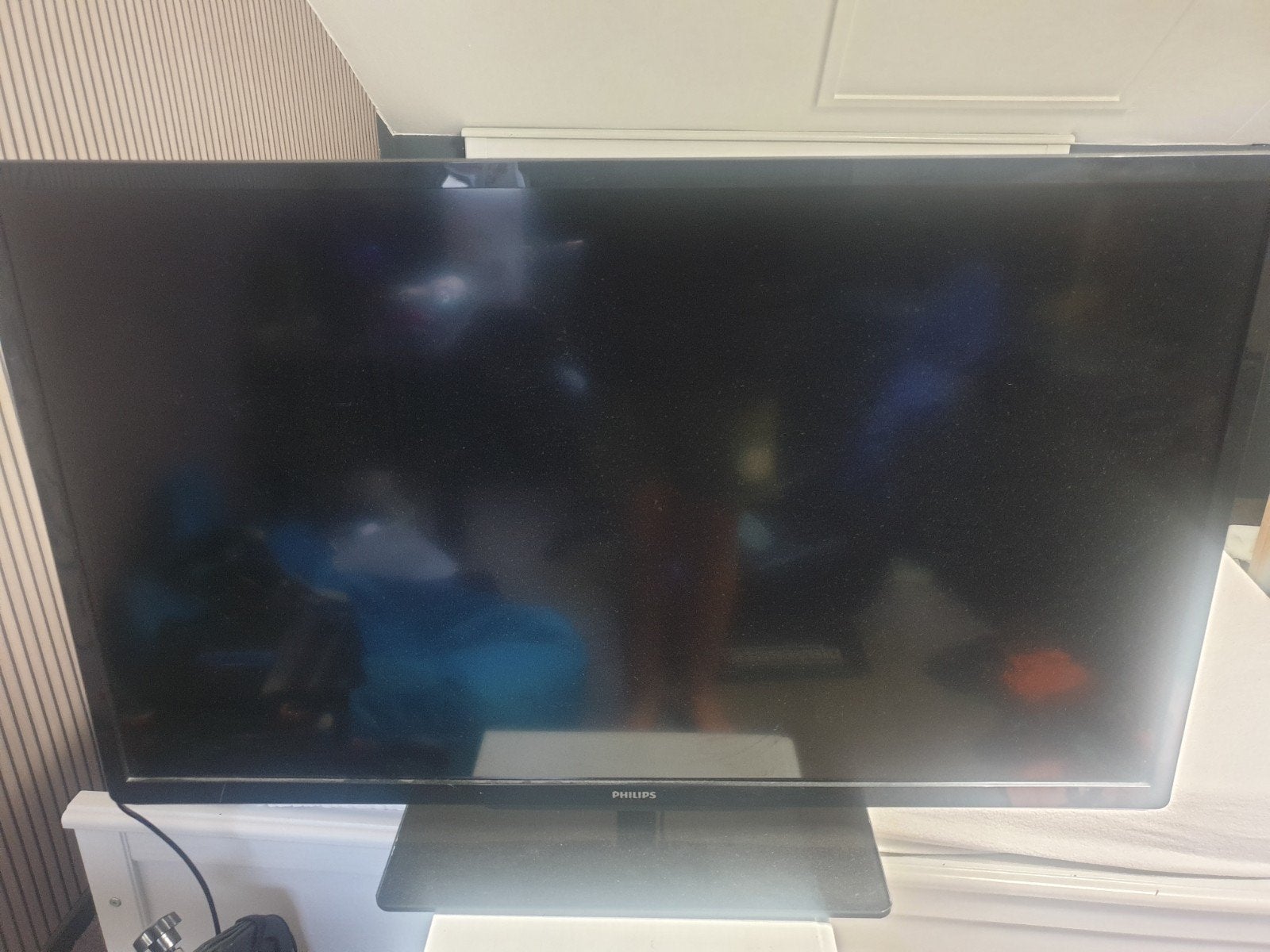 Philips 32 inch HD Ready LCD TV - Model 32PFL3605/12