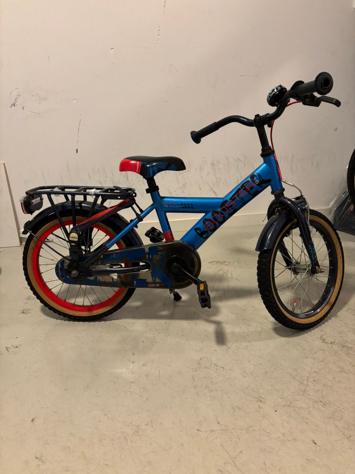 Loekie Booster 16 inch jongensfiets, Ophalen, Terugtraprem, 16 inch, Handrem
