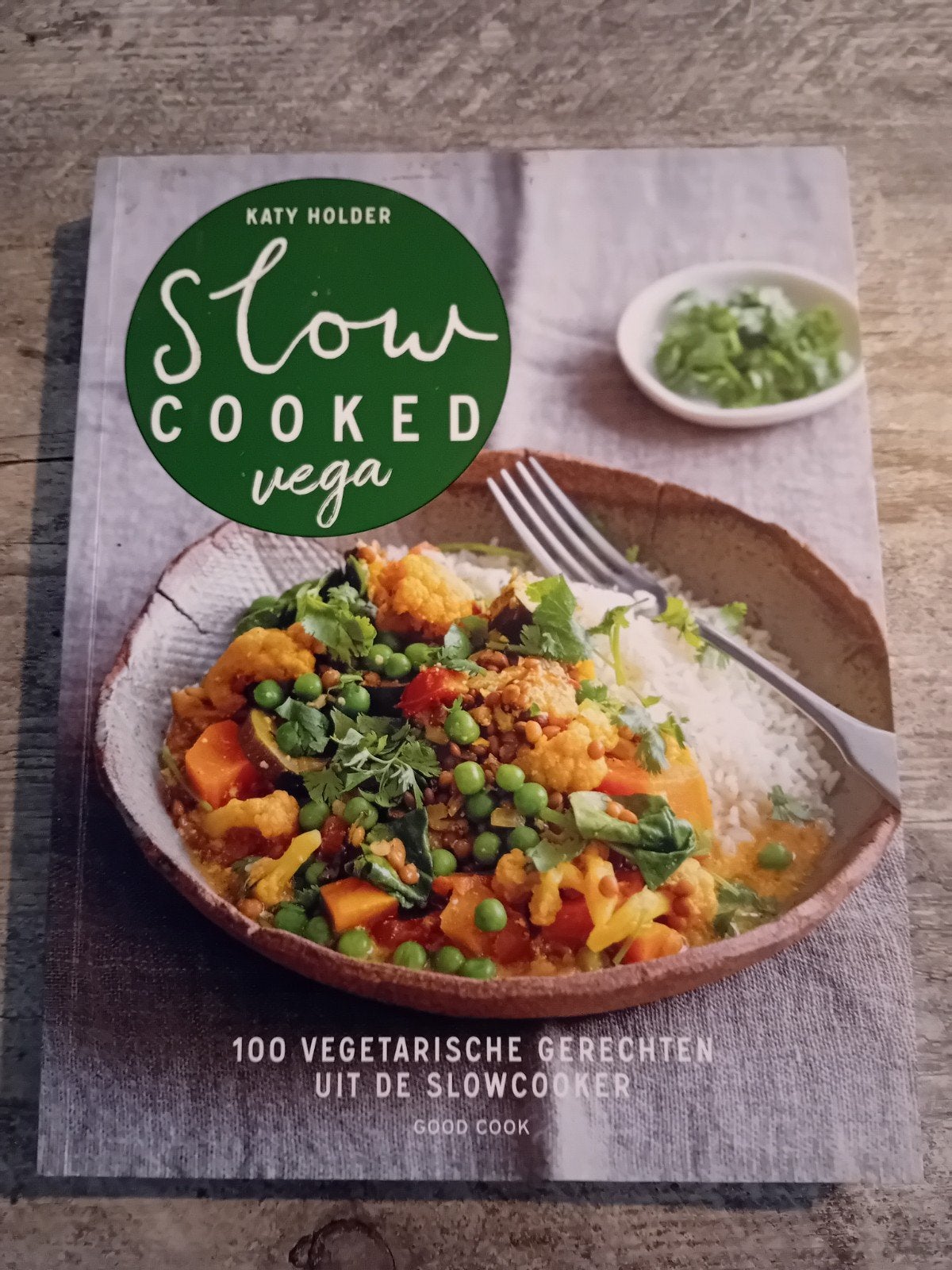 Slow Cooked Vega: 100 vegetarische slowcooker recepten, Gezond koken, Voorgerechten en Soepen, Ophalen of Verzenden, Zo goed als nieuw