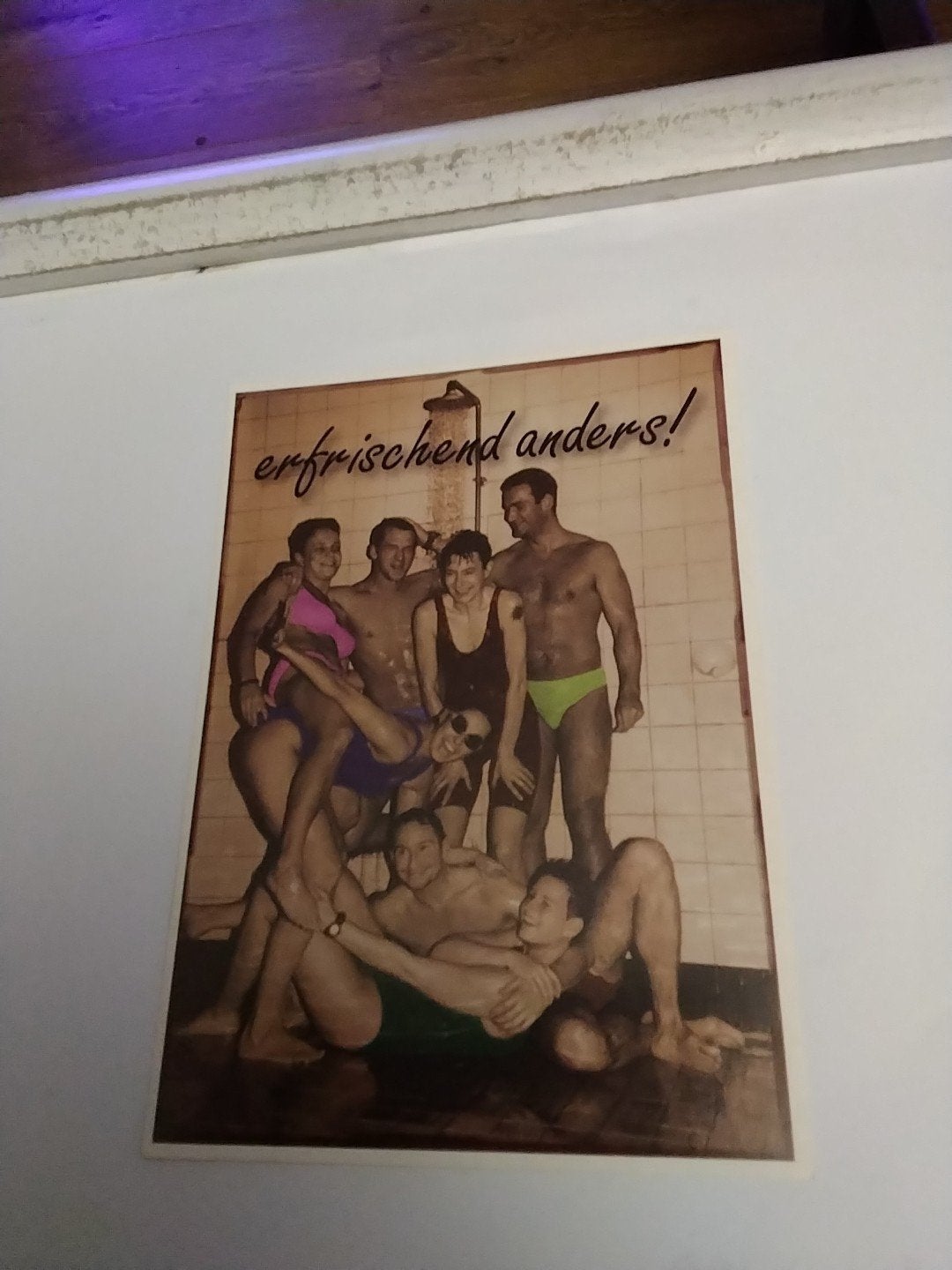 Vintage Ansichtkaart: 'erfrischend anders!'  Sport in Keulen, Verzamelen, Ophalen of Verzenden, 1980 tot heden, Ongelopen, Sport en Spel