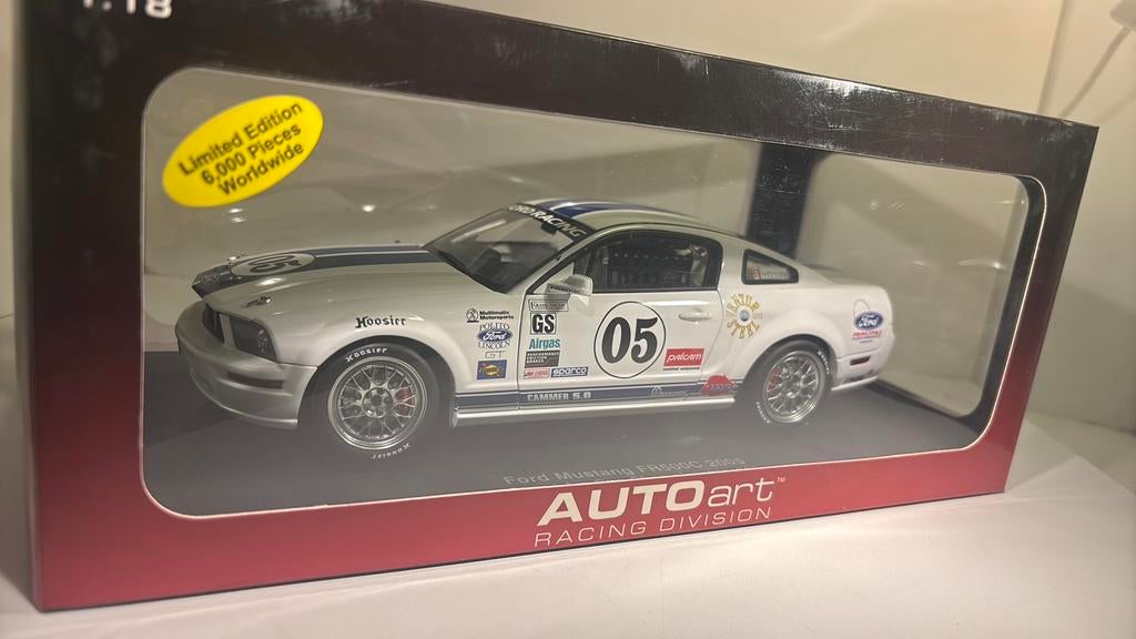 Ford mustang fr500c 2005 cup champion Autoart 1.18, Ophalen of Verzenden, Autoart, A, A