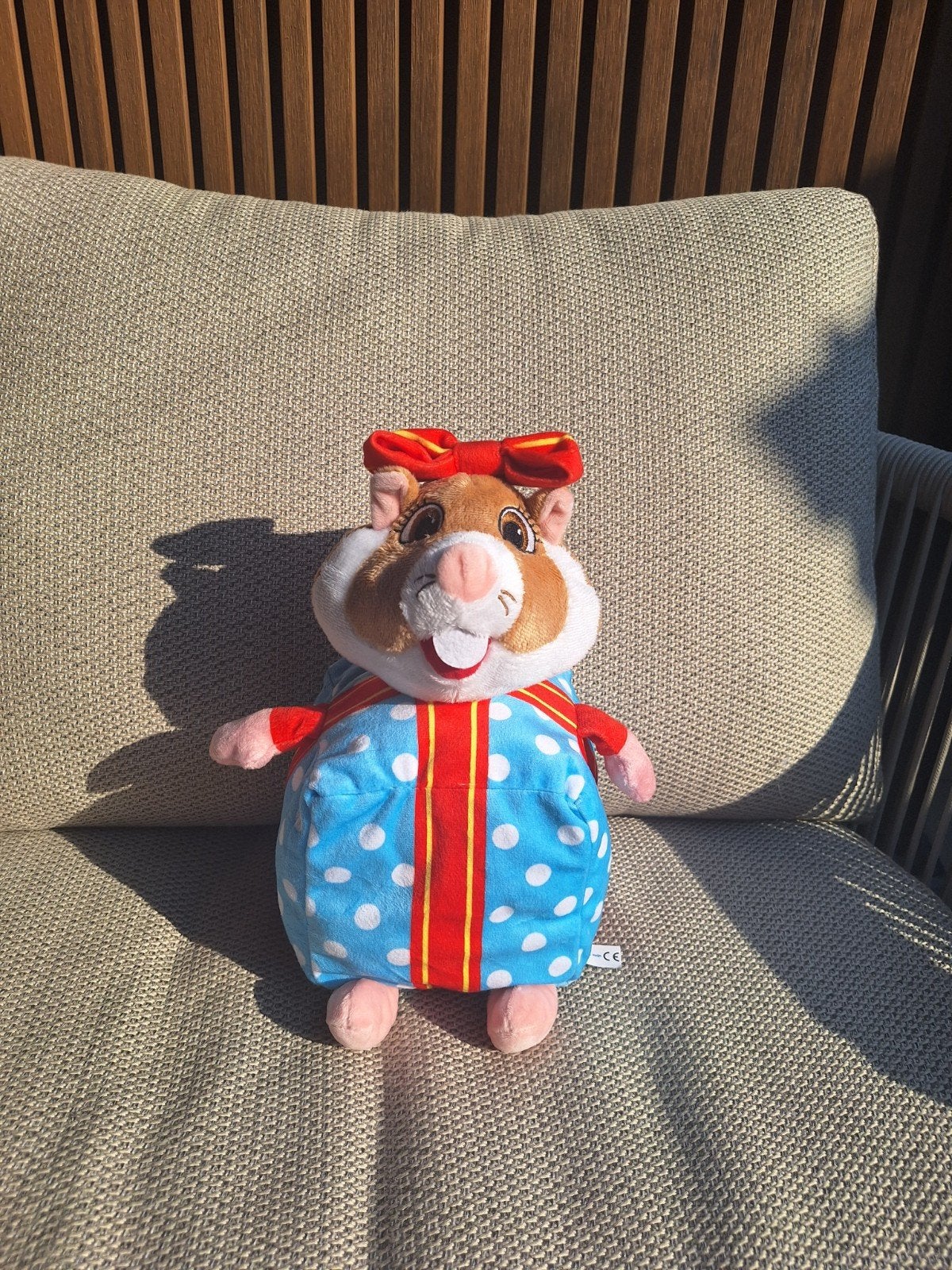 Leuke Hamster Knuffel met Strik - Zo goed als nieuw, Kinderen en Baby's, Speelgoed | Knuffels en Pluche, Overige merken, Overige karakters