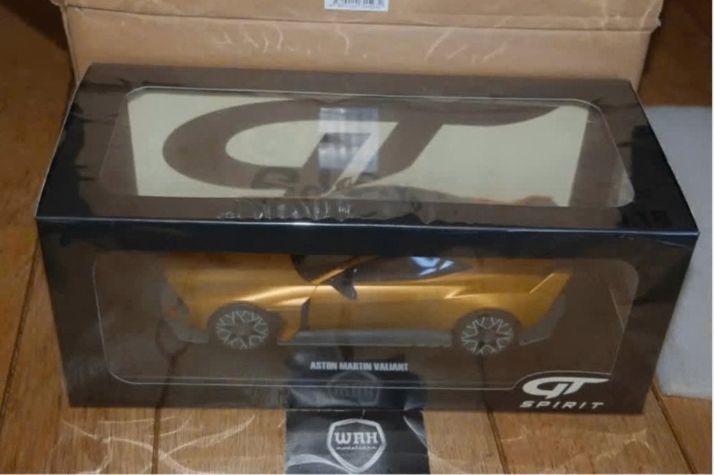 1:18 ASTON MARTIN VAILLIANT auric gold GT spirit GT546 WRH, Hobby en Vrije tijd, Modelauto's | 1:18, Verzenden, Zo goed als nieuw