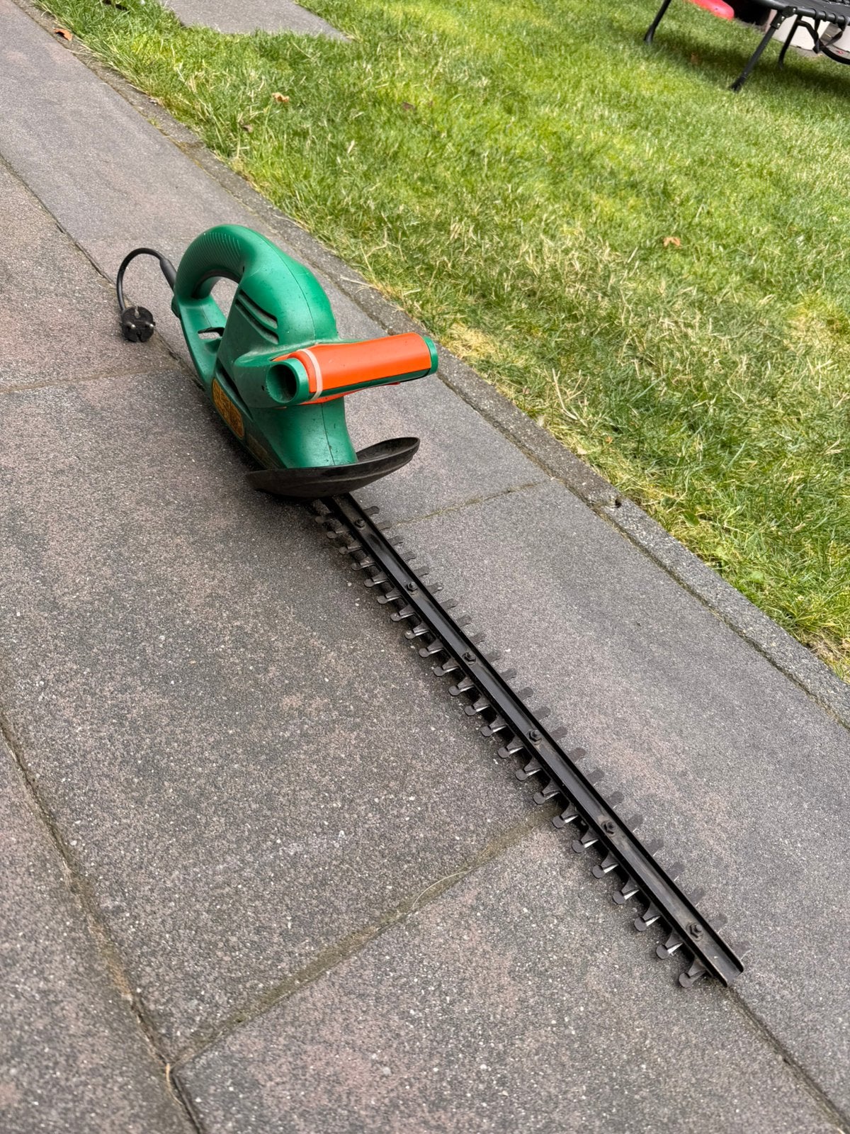 Black & Decker GT250 Heggenschaar 41cm, Ophalen, Gebruikt, Elektrisch