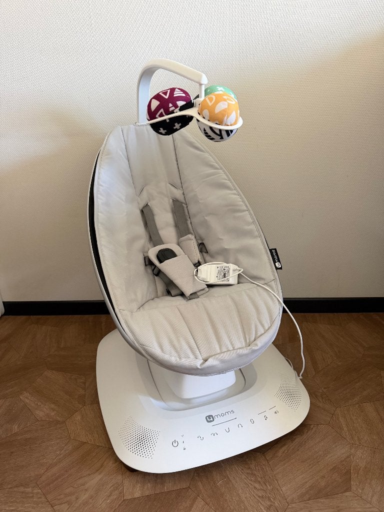 4moms MamaRoo 5 Wipstoel - Zo goed als nieuw, Kinderen en Baby's, Overige merken, Verstelbaar, Wipstoel, Ophalen of Verzenden