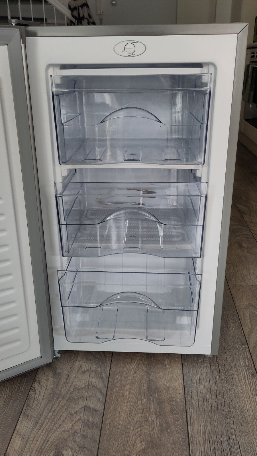 Primo PR149DV Vriezer - Goede staat, Ophalen, Gebruikt, Minder dan 85 cm, Met aparte vriezer