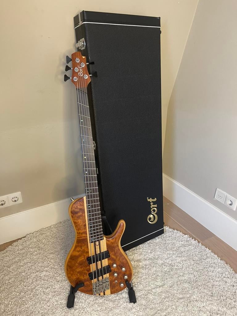 Cort A5 Beyond (no case), Muziek en Instrumenten, Snaarinstrumenten | Gitaren | Bas, Ophalen of Verzenden, Zo goed als nieuw