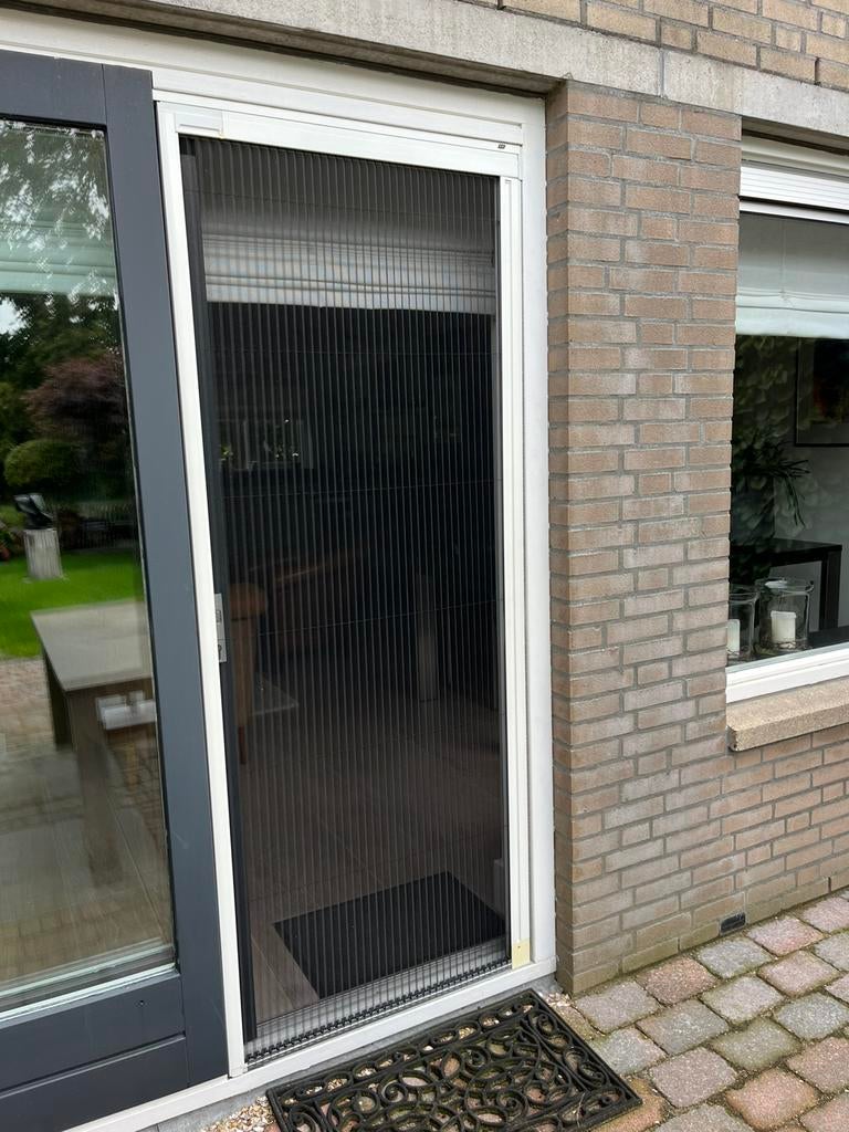 Luxaflex plissé hordeur in schuifpui - Allure Plus, Doe-het-zelf en Verbouw, Deuren en Horren, Ophalen, Schuifdeur, 80 tot 100 cm