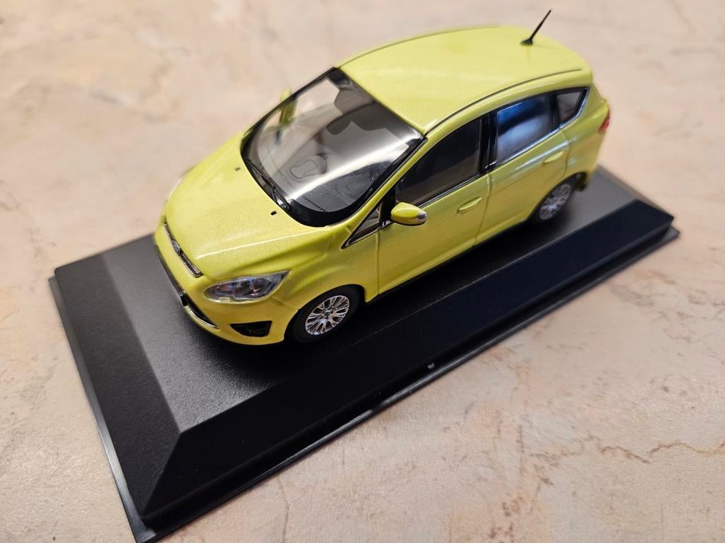 Minichamps Ford C-Max 2010 Neon Yellow 1:43, Hobby en Vrije tijd, Modelauto's | 1:43, Ophalen of Verzenden, Nieuw, Auto, MiniChamps