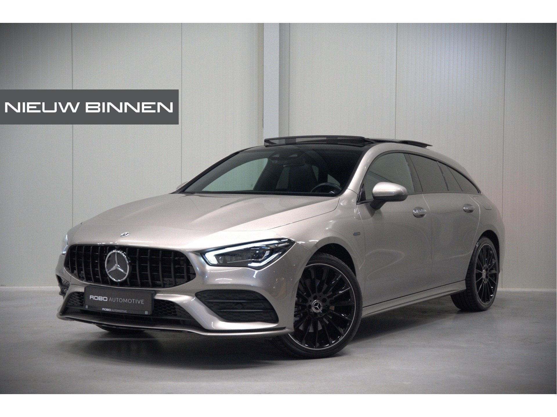 Mercedes-Benz CLA-Klasse Shooting Brake 250 e Premium | Pano