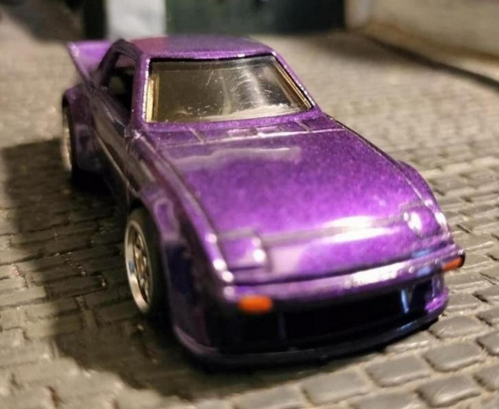 Getunede MAZDA RX7 hotwheels,  Chrome velgen,uniek, Hobby en Vrije tijd, Modelauto's | 1:50, Ophalen of Verzenden, Nieuw, Auto