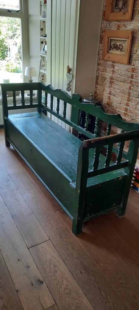 Antieke houten bank met opbergruimte, Antiek en Kunst, Antiek | Meubels | Stoelen en Banken, Ophalen
