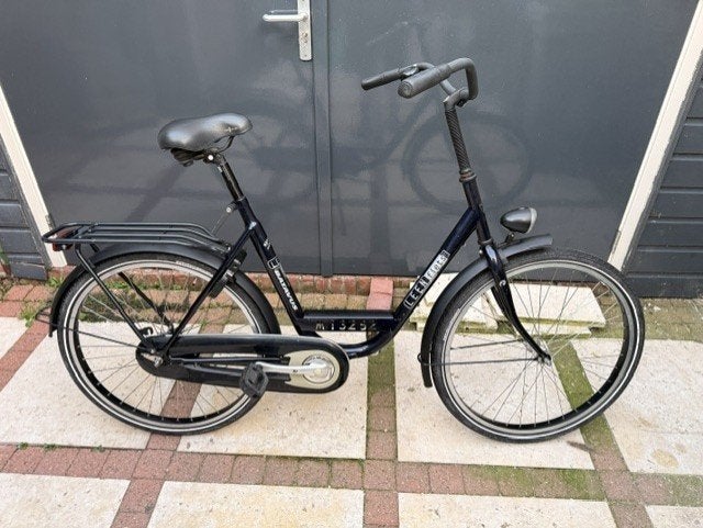 Batavus leenfiets in zeer goede staat, Terugtraprem, (Extra) lage instap, Batavus, Ophalen of Verzenden
