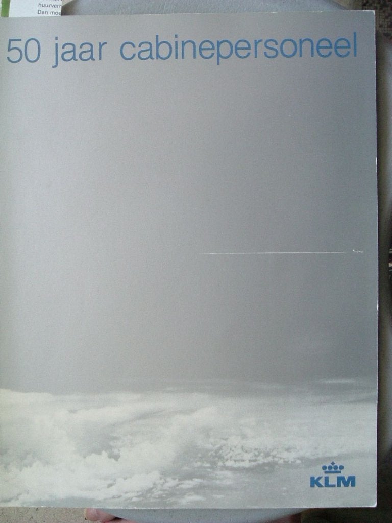 50 jaar cabinepersoneel KLM, 1935 - 1985., Verzamelen, Ophalen of Verzenden, Gebruikt, Boek of Tijdschrift