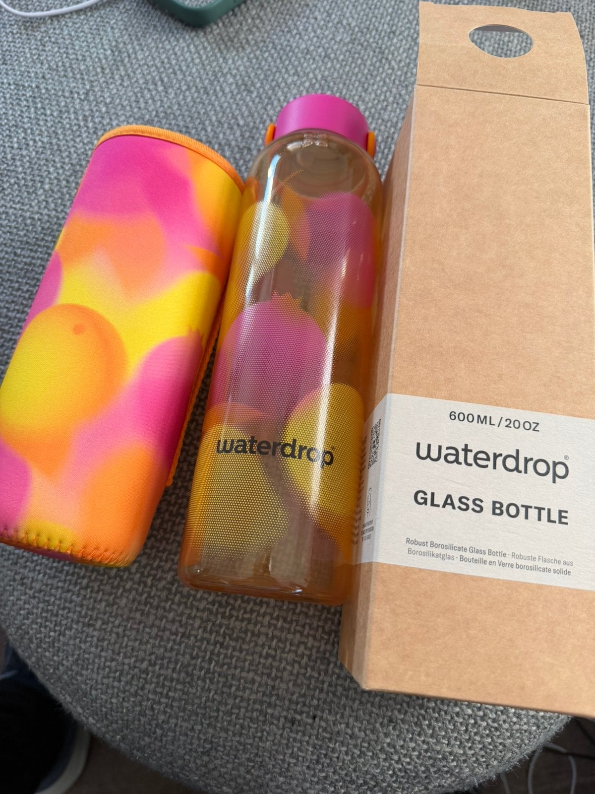 Waterdrol limited edition fles, Ophalen, Zo goed als nieuw