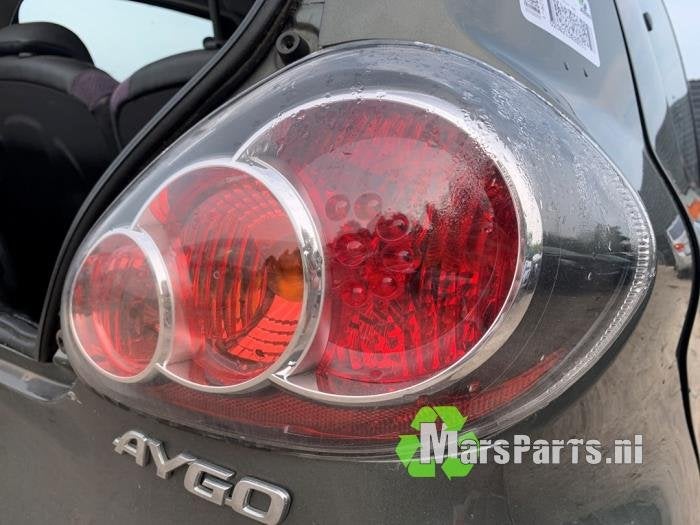 Achterlicht rechts van een Toyota Aygo, Gebruikt, -, -, Ophalen of Verzenden