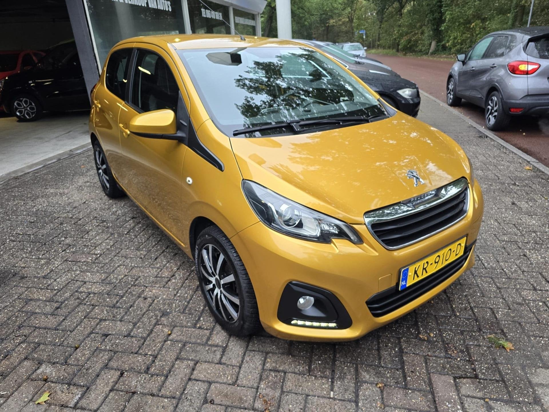 Peugeot 108 1.0 e-VTi Blue Lion | 1E EIGENAAR | 3/6 OF 12 MN, Voorwielaandrijving, Stof, Gebruikt, Euro 6