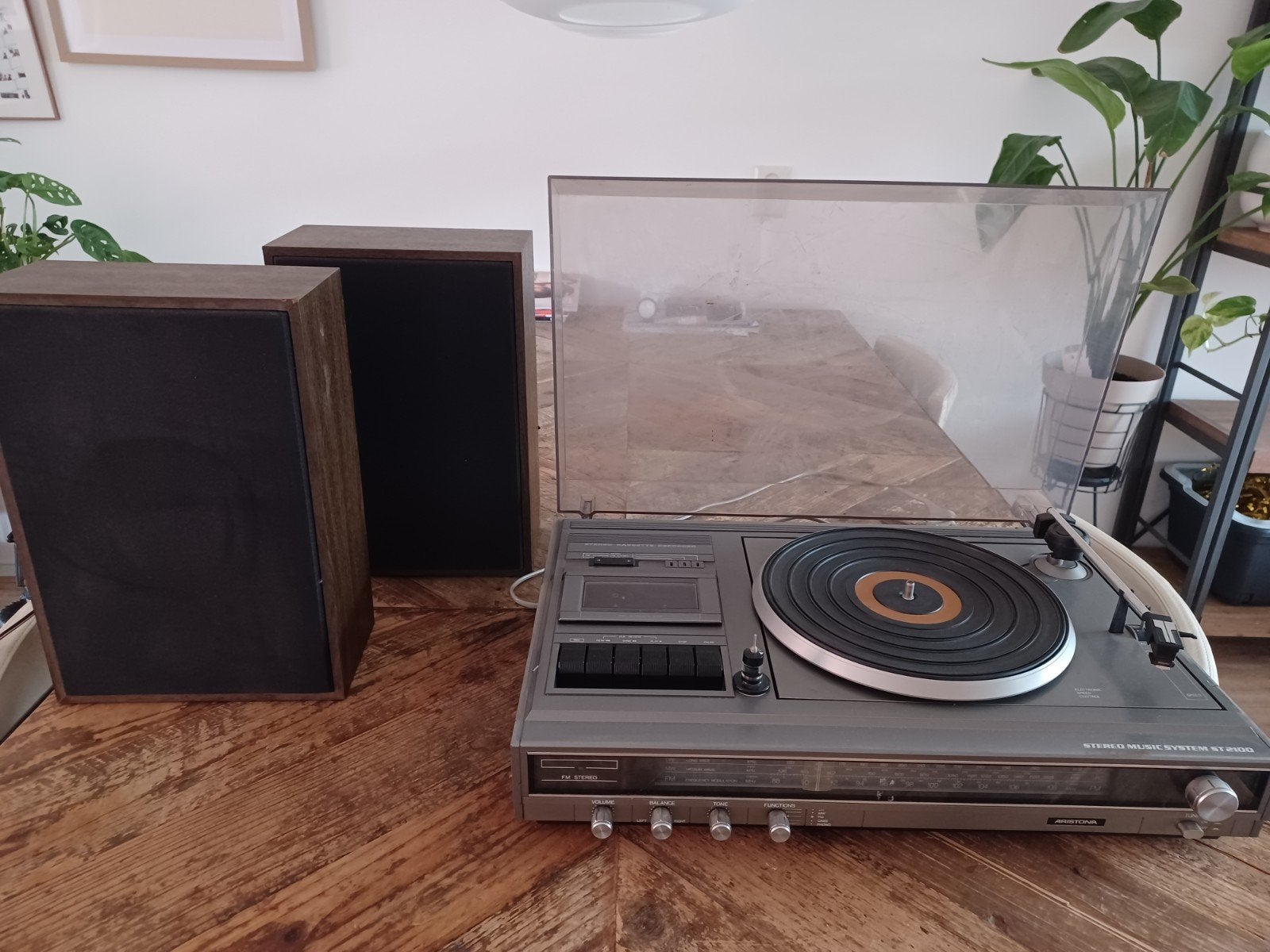 Aristona Stereo Music System ST2100 met speakers, Gebruikt, Losse componenten, Ophalen, Tuner of Radio