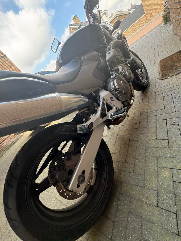 Honda Hornet F600 (2004), 4 cilinders, Motorrijbewijs A, Gebruikt, Particulier