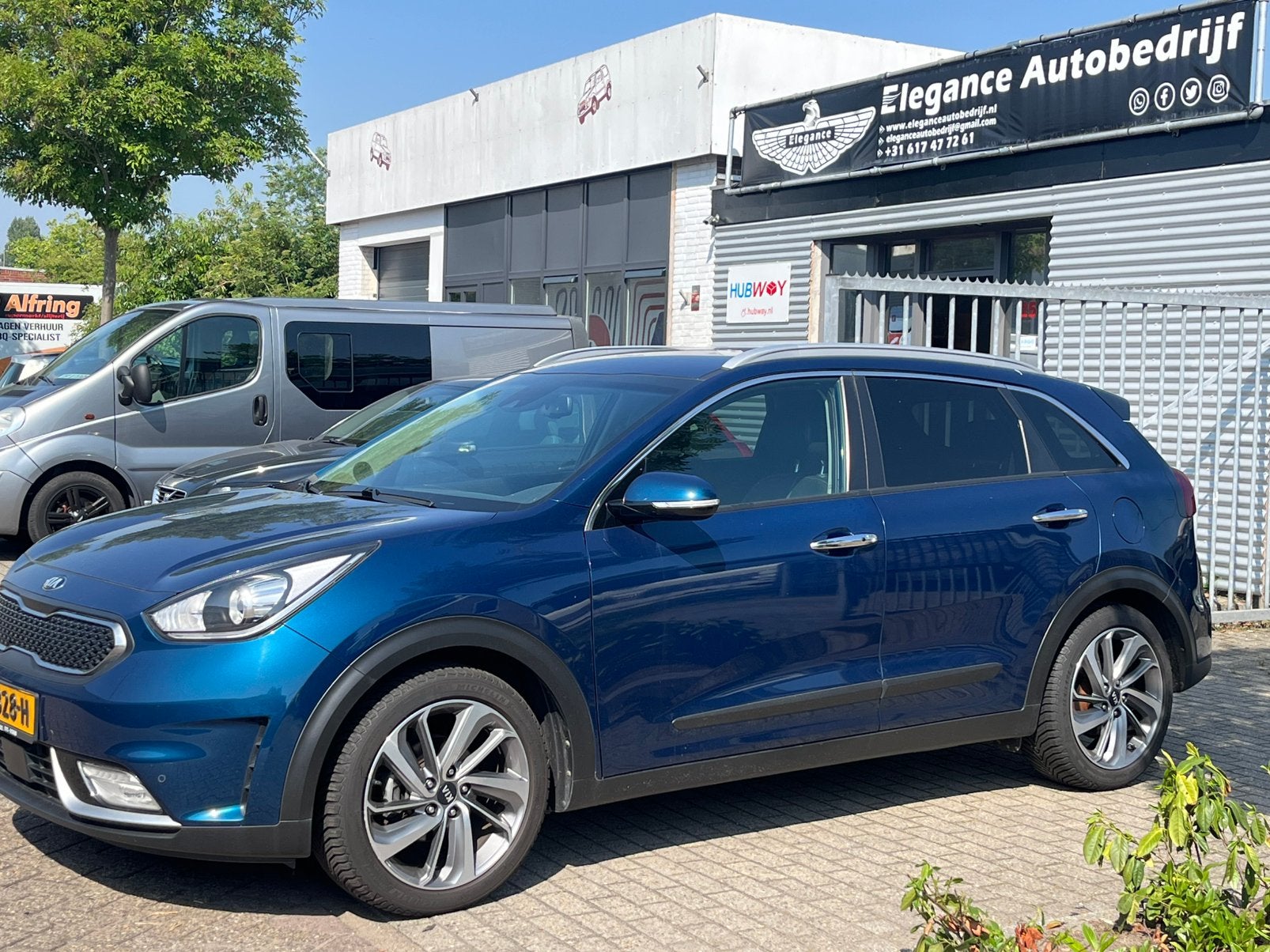 Kia Niro 1.6 GDi Hybrid 141pk Dct6 2018 Blauw+Nieuwe APK, Auto's, Kia, Blauw, 26 km/l, SUV of Terreinwagen, Niro