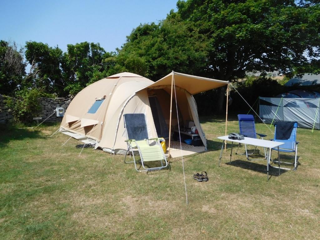 Karsten tent 350 plus verlengluifel!!, Ophalen of Verzenden, Zo goed als nieuw, Tot en met 4